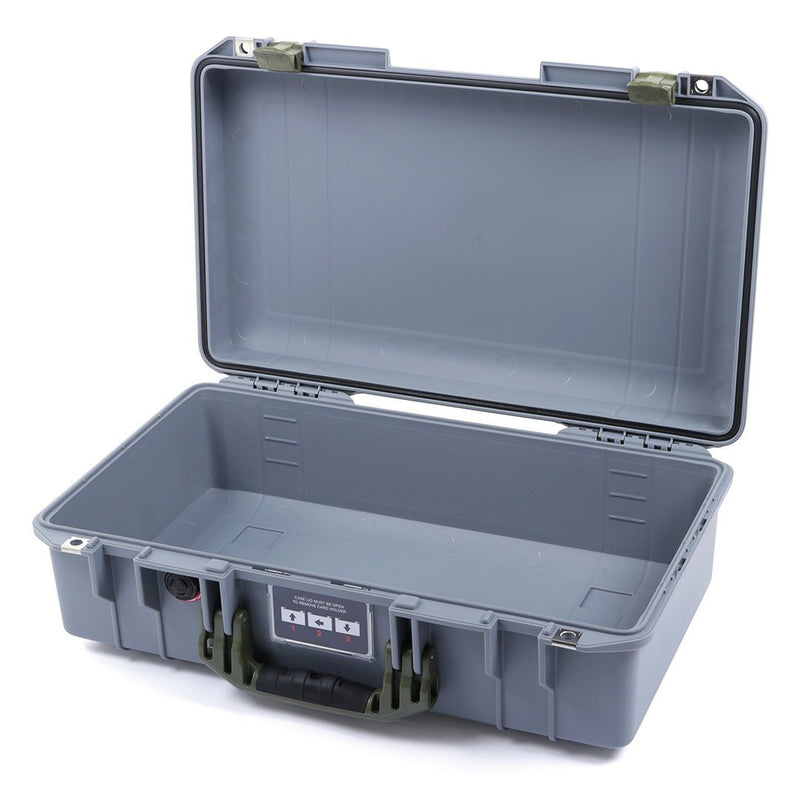 Pelican 1525 Air Case, Silver with OD Green Handle & Latches ColorCase 