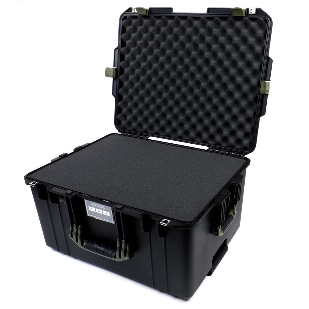 Pelican 1607 Air Case, Black with OD Green Handles & Latches Pick & Pluck Foam with Convolute Lid Foam ColorCase 016070-0001-110-130