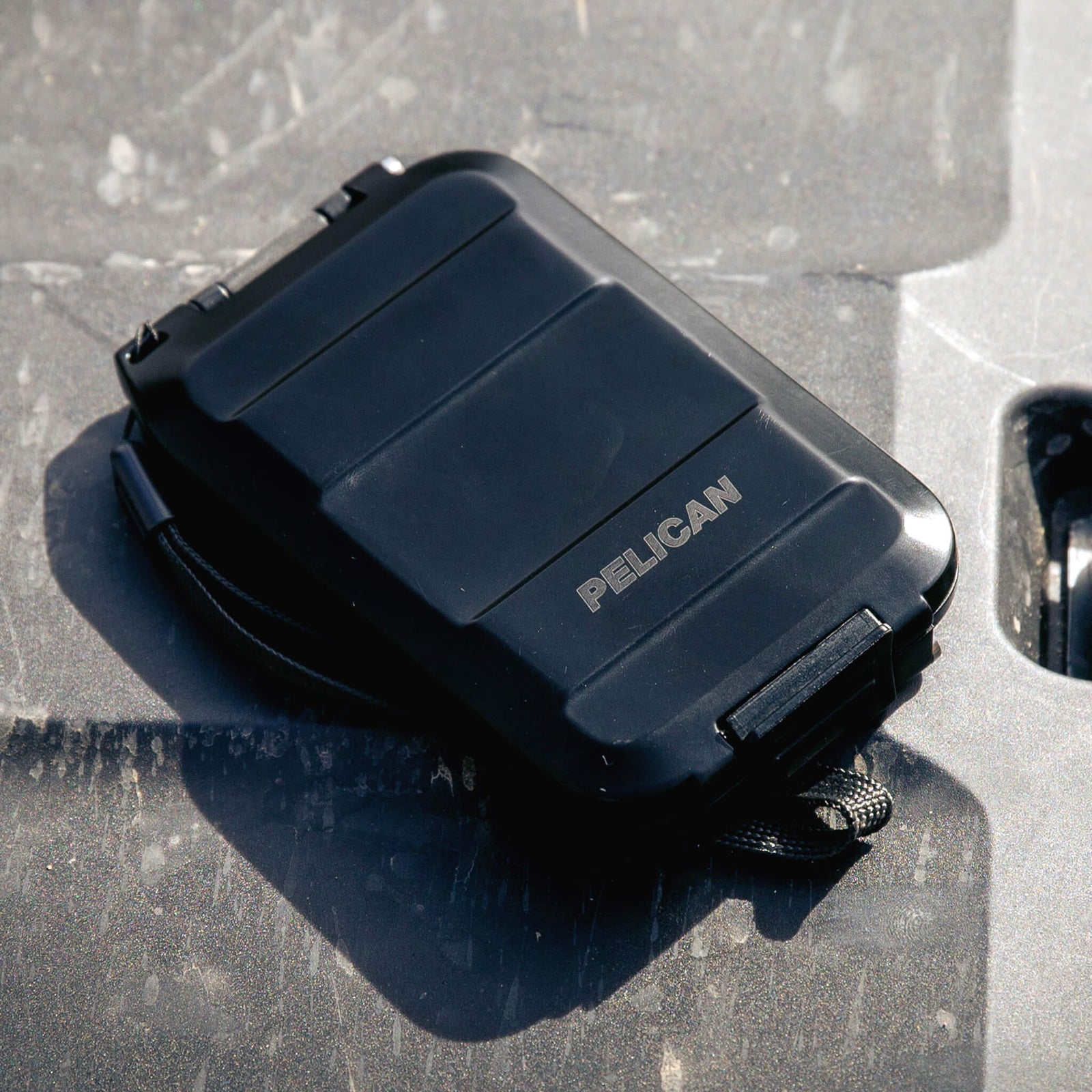 Pelican G5 Personal Utility RF Field Wallet, Black ColorCase