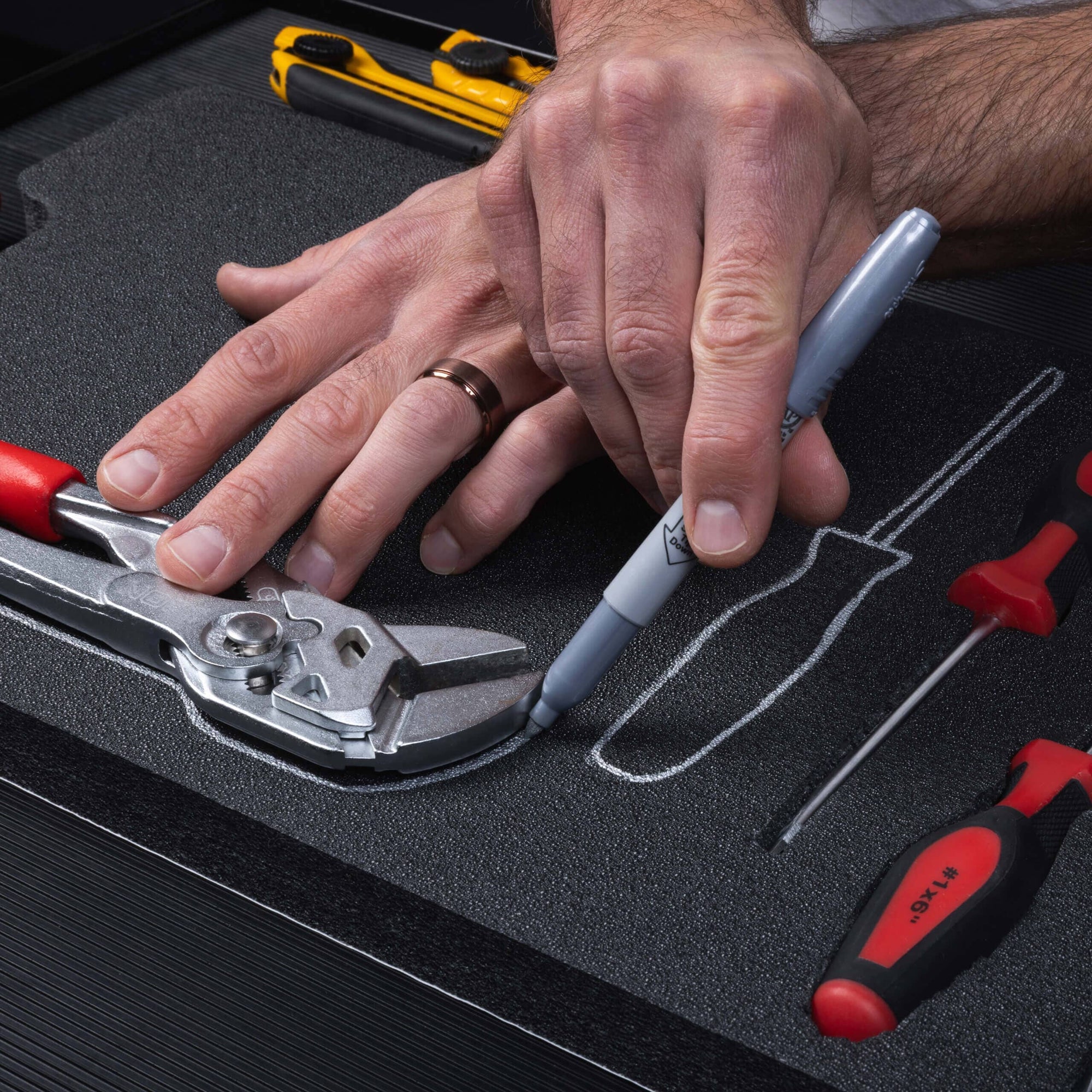 Pelican 1535 Air Tool Foam Kit (Set of 4 Black Foam Inserts, 3 Red Plastic Backers & One Red Bottom Foam) ColorCase