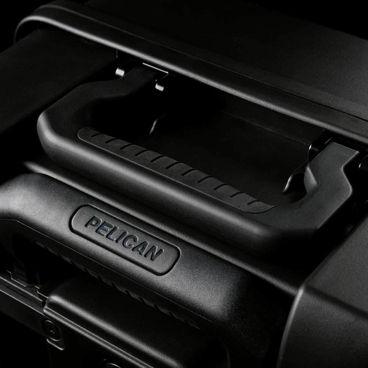 Pelican ATX 25&quot;, 70L Hard-Sided Medium Check-in Luggage, Black