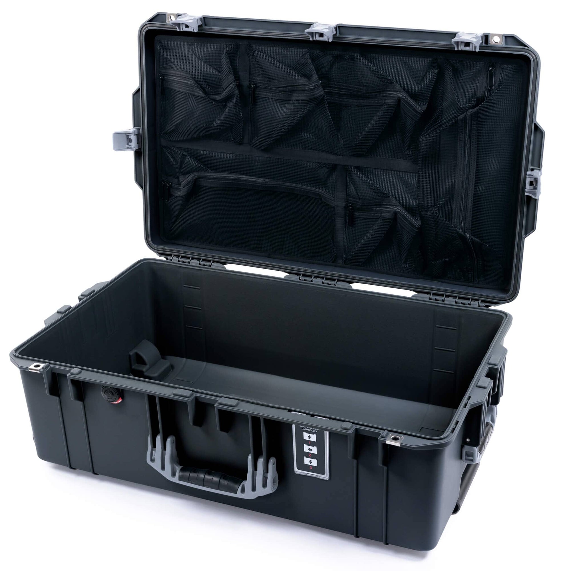 超人気高品質 Pelican Silver & Charcoal 1595 Latches Push-Button Case, Air タイムセール