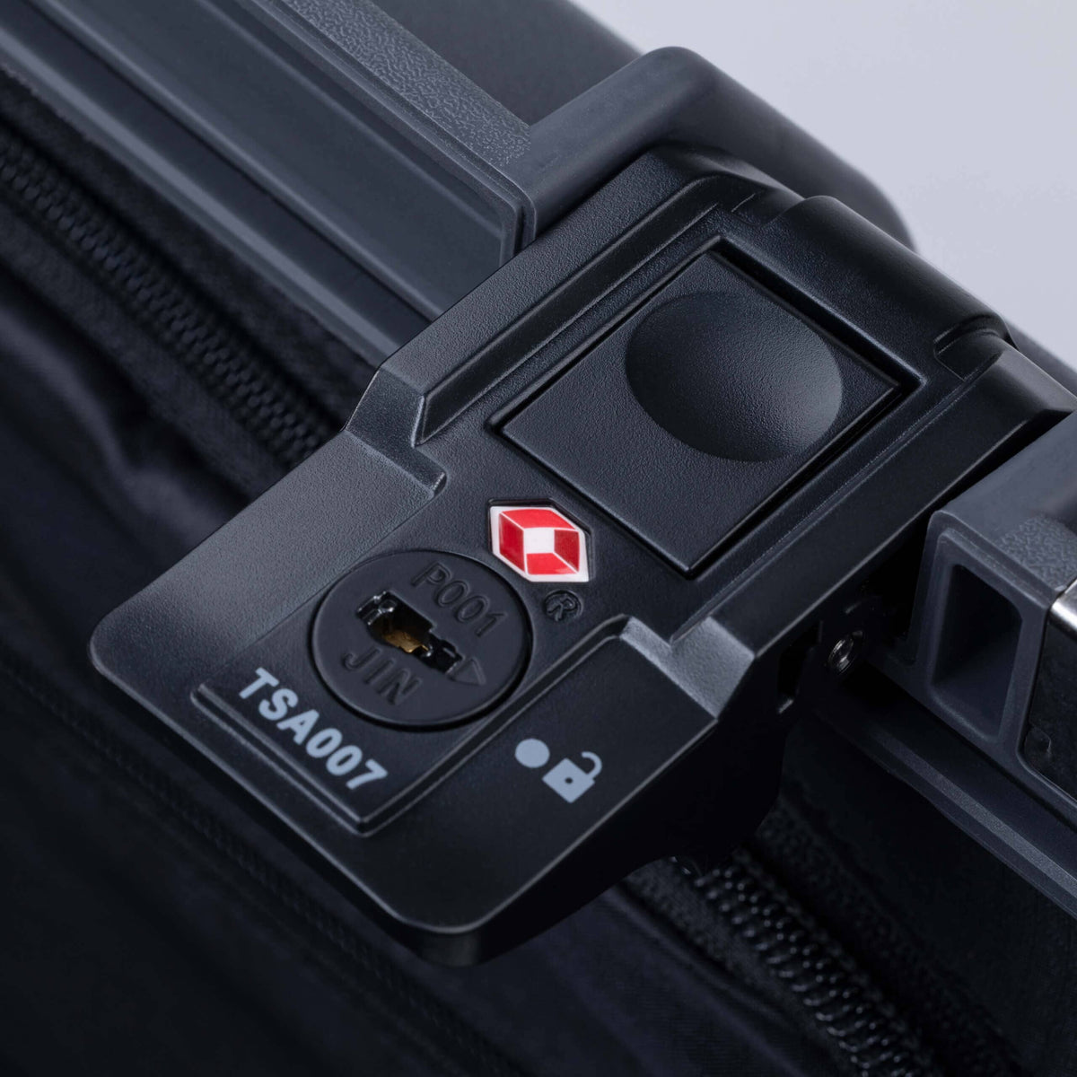 Pelican Air TSA Locking Latches, Black, Push-Button (Set of 2 with Keys) ColorCase 