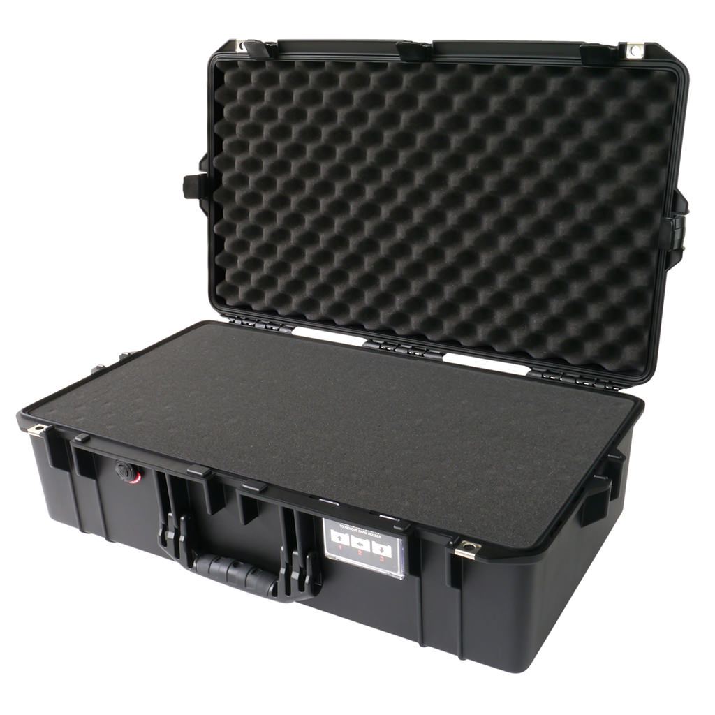 Pelican 1605 Air Case, Black Pick & Pluck Foam with Convolute Lid Foam ColorCase 016050-0001-110-110