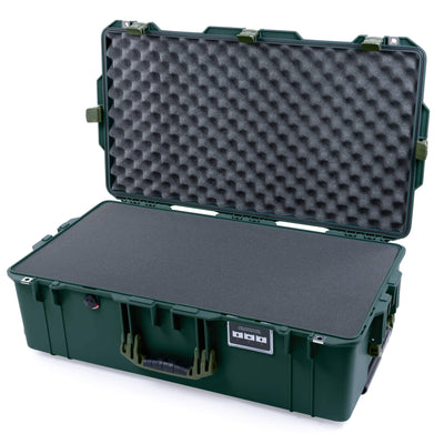 Pelican 1615 Air Case, Trekking Green with OD Green Handles & Latches Pick & Pluck Foam with Convoluted Lid Foam ColorCase 016150-0001-138-130