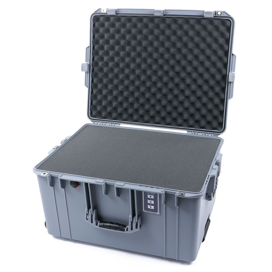 Pelican 1637 Air Case, Silver Pick &amp; Pluck Foam with Convolute Lid Foam ColorCase 016370-0001-180-180