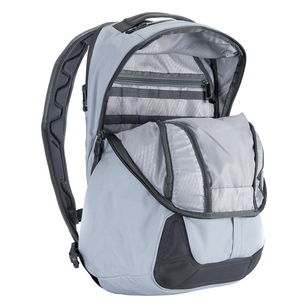 Pelican MPB25 Mobile Protect Backpack, 25 Liter Capacity, Silver ColorCase 